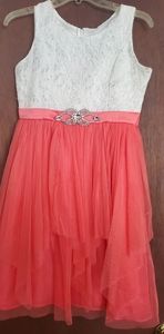 Girls dress